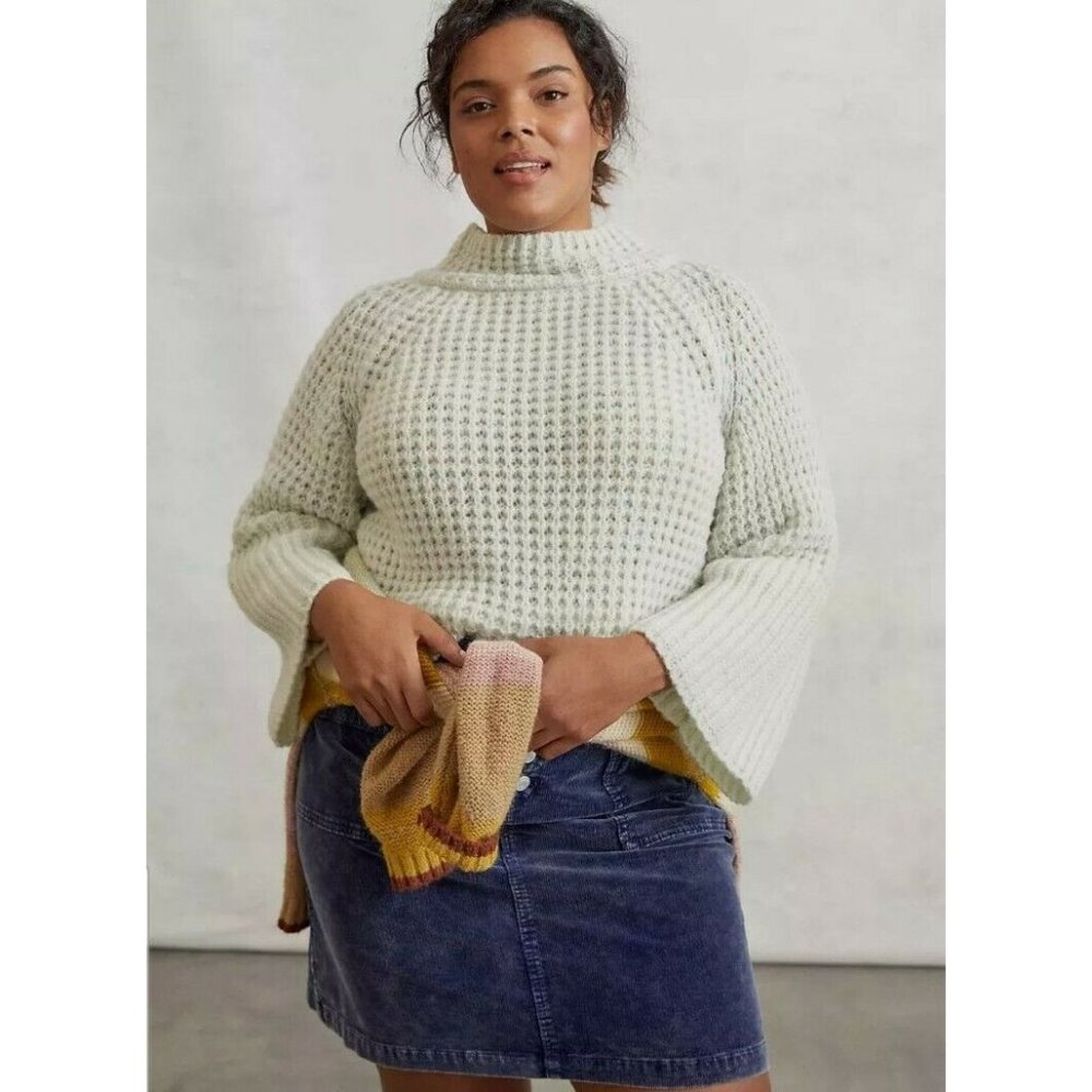 Anthropologie Maeve Dionne Bell-Sleeved Sweater Size 3X Color - Mint